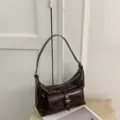 Brown crinkled patent leather underarm shoulder bag for women, chic commuting handbag. - 22*10*14cm / Coffee