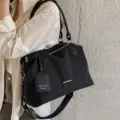 Vintage vertikal gestreifte Boston Handtasche für Damen, große Umhängetasche und Schultertasche. - L / Schwarz
