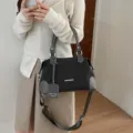 Elegante Damen Boston Handtasche mit Streifen, Umhängetasche mit großem Fassungsvermögen. - S / Grau
