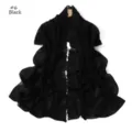 Schwarzer Chiffon Schal Detail mit eleganter Kamelienstickerei und leichtem Stoff. - Schwarz
