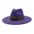 Sombrero fedora morado de ante con ala ancha, bordado étnico y hebilla decorativa. - 58cm / Púrpura profundo