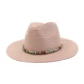 Detail de chapeau de paille d'ete, bandeau de perles elegant, protection solaire. - Rose