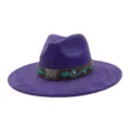 Detalle de sombrero de jazz de ante violeta de ala ancha con bordado turquesa boho. - 58cm / Púrpura profundo