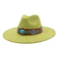 Sombrero fedora de ante verde con tira de cuero marrón y hebilla de metal turquesa unisex - Verde Aguacate