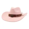 Detalle de sombrero de vaquero occidental rosa, tira de cuero marrón e insignia de estrella araña. - Talla única 57-58cm / Rosa Palo