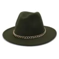 Détail de chapeau fedora feutre vert foncé, chaîne dorée élégante, couvre-chef mode automne. - 58cm / Vert Militaire
