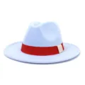 Chapeau fedora en feutre de laine bleu clair avec ruban rouge, chapeau de jazz à bord plat. - 58cm / Bleu ciel