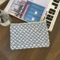 Blau weisse bestickte Canvas Kosmetiktasche, tragbare Muenztasche und kleine Aufbewahrung. - Großes Schuppenmuster