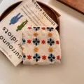 Geborduurd katoen linnen sieraden tasje kleine draagbare ring ketting opbergtas cosmetisch - Vierkante opbergtas / Galsang Bloem Gebroken Wit