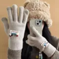 Süße Winter Strick Touchscreen Handschuhe mit Plüsch Cartoon Hund Dekor Damen warm - Haferflockenfarbe