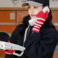 Femmes hiver chaud tricot rayé gants sans doigts longs chauffe-bras mode extérieure - Taille unique / Rouge