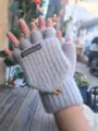 Gants d'hiver pour hommes demi-doigts rabattables en tricot gris style mode chaud - Taille unique / Gris clair