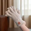 Guanti invernali in maglia felpata spessa, design touch caldo per uomini e donne. - Taglia unica / Beige