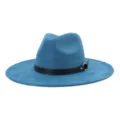 Sombrero fedora de ante azul con cinturón negro y anillo de metal, ala ancha y plana. - 58cm / Azul Pavo Real Oscuro