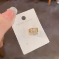 Elegante minimalistische Strass geometrische Ohrklemme Detailaufnahme, modischer Ohrschmuck. - Gold Geometrische Raute Ear Cuff (27#)
