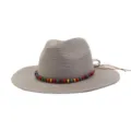 Chapeau de soleil ete femme casual fedora paille bord plat avec bande de perles colorees chic - Gris