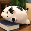Simpatico cuscino in peluche mucca paffuta, morbido giocattolo per bambini e casa. - Mucca con occhi rotondi / 35 cm