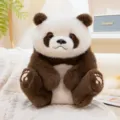 Schattige bruin-witte panda pluche speelgoed simulatie gevuld dier zachte pop cadeau. - Bruin-witte panda / 28cm