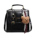Zaino donna in pelle PU nera, borsa scolastica elegante con simpatico portachiavi orsetto. - Con Ciondolo / Nero