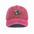 Gorra de béisbol de algodón lavado rojo con bordado de águila bandera de EE. UU. y 250 aniversario. - Ajustable / Burdeos