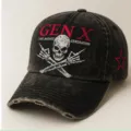 Gorra de béisbol negra efecto vintage desgastado con calavera roquera y texto rojo llamativo. - Calavera negra (diseño estampado)