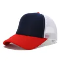 Gorra de camionero colorblock unisex con frente de espuma y reverso de malla transpirable. - Ajustable / Rojo, azul marino y blanco