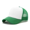 Gorra de camionero verde y blanca con malla trasera y panel frontal de espuma para personalizar. - Ajustable / Verde, blanco y malla verde