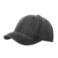 Detalle en primer plano de la gorra corta vintage lavada, corona suave, gris oscuro. - Ajustable / Negro