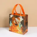 Detalle de bolsa de regalo de caramelos de no tejido de Halloween con monstruo y fantasma. - 22*23*11cm / Oso de Vendaje