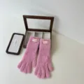 Guantes táctiles de piel de conejo sintética rosa variante, accesorio de invierno cálido mujer. - Talla única / Rosa