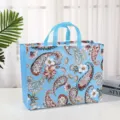 Bolsa de compras no tejida con estampado paisley azul, bolso de regalo elegante. - Flores de peluche