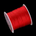 Bobine de cordon de tissage en nylon rouge pour fabrication de bracelets et bijoux DIY faits main. - Cordon n° 71 - env. 160 m (diamètre env. 0,4 mm)