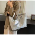 Korean retro large capacity tote bag, stylish casual shoulder underarm bag with cute cloud pendant. - Single Bag / Silver