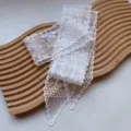 Fascia foulard in pizzo bianco elegante ricamo floreale lungo nastro donna primavera - Bianco