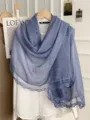Sciarpa blu con bordo in pizzo, elegante scialle cotone lino donna primavera autunno. - Blu jeans