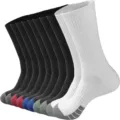 Primo piano dettagliato di calze sportive con polsini a coste e talloni colorati. - Taglia forte 42-47 / Multicolore