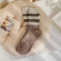 Retro striped women crew socks, brown and cream warm cotton mid-calf socks for autumn winter. - One Size / Khaki