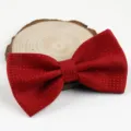 Klassische rote gepunktete Polyester Fliege für Herren, elegante formelle Hochzeit Accessoire. - Hellrot Glanzpunkte (LJ-CD02)