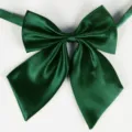 Nœud papillon d'uniforme JK en satin vert foncé, accessoire de col élégant pour femmes et élèves. - Vert Foncé