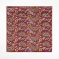 Bordeauxrode heren pochet met een klassiek paisley patroon voor formele kostuums. - Rood