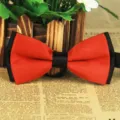 Herren doppellagige matte einfarbige Fliege, rot-schwarzes Kontrastdesign, elegante Halsschmuck. - Schwarze Basis Rot Band