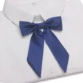 Einfarbige blaue JK Uniform Schleife Krawatte Kragen Accessoire fuer Damenshirt - Spitzer Langer Griff Stil (LH-CBYG03) / Dunkelblau