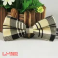 Klassische schwarz-beige Karree Fliege für Herren, stilvolles Polyester Gewebe Accessoire. - Nr.52