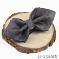 Dunkelgraue Herren Polyester Jacquard Fliege mit feinem Karomuster, spitz, eleganter Binder. - Dunkelgrau