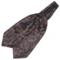 Formele heren polyester paisley ascot das, klassieke blauwe en gouden halsdas voor formele mode. - LJ54 (Donkerblauw Goud Paisley)