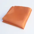 Pañuelo de bolsillo naranja liso para hombre traje de boda accesorio elegante. - Naranja