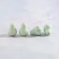 Perline in ceramica verde chiaro a forma di zucca fai da te gioielli 12x16mm foro 2.2mm 4pz - Verde fagiolo (Pezzo singolo)