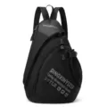 Vielseitiger schwarzer Sling-Rucksack und Outdoor-Brusttasche für Alltag und Sport. - Schwarz