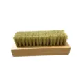 Hölzerne Schuhreinigungsbürste mit Naturborsten, kompakter quadratischer Griff für den Alltag. - Originalfarbe