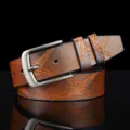 Dettaglio cintura in pelle retro da uomo, fibbia ad ardiglione elegante e cinturino marrone. - L-002 / 125cm / Marrone